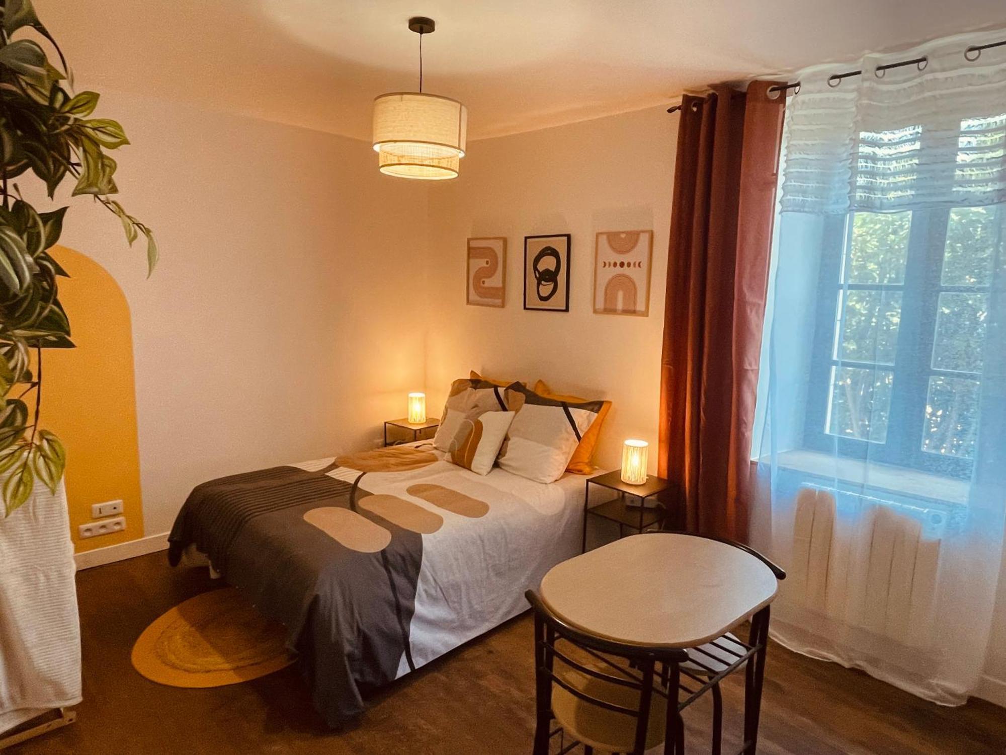 Apartamento Le Romelia - Wifi Fibre - Calme - Parking Angulema Exterior foto